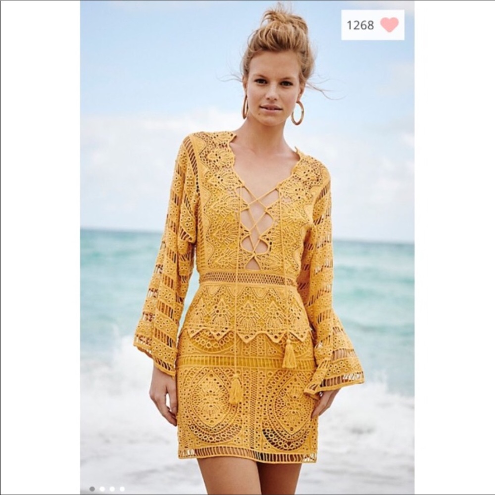 Jen’s Pirate Booty Isabella Mini Dress